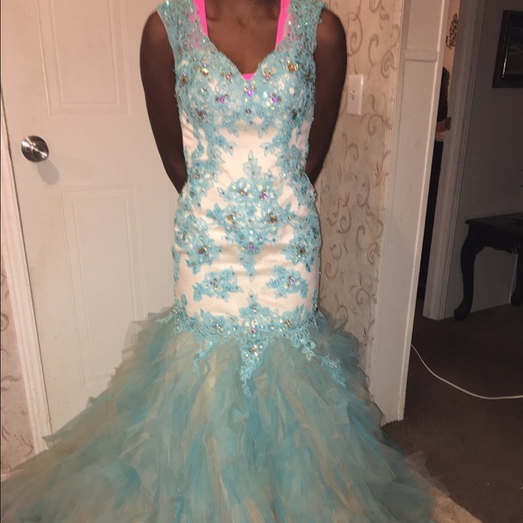 Mori Lee Paparazzi Dress!