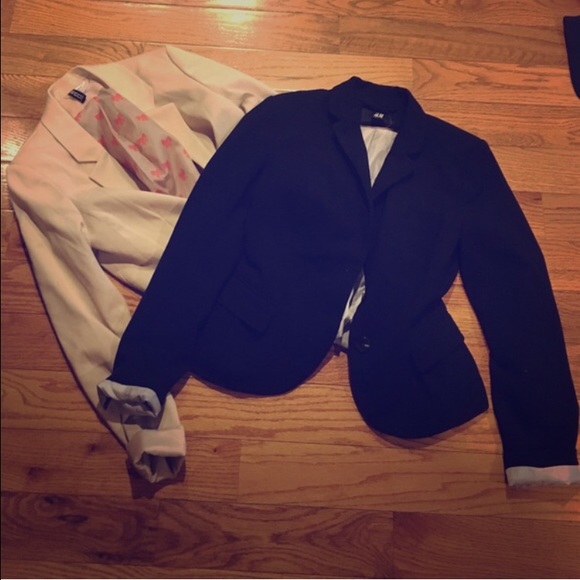 🔥 Just Listed 🔥 H&M Blazer Bundle