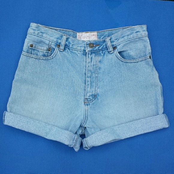 High waisted denim shorts size 28"w