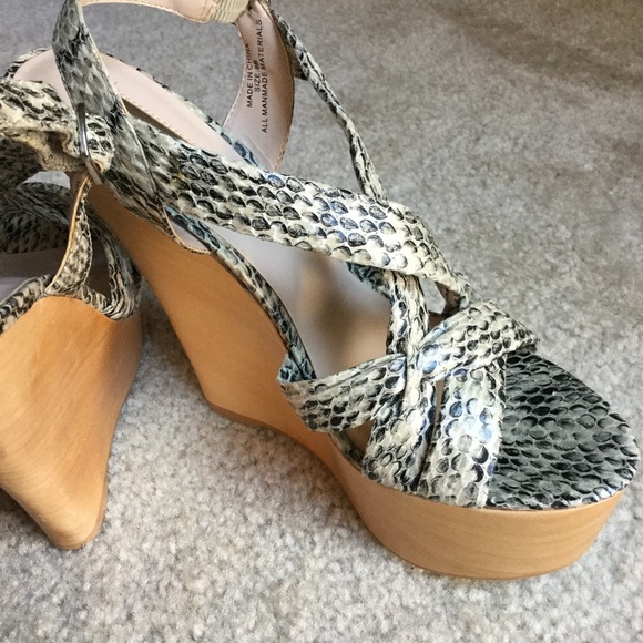 H by Halston snakeskin wedges - NWOBox