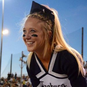 Meet your Posher, Becky