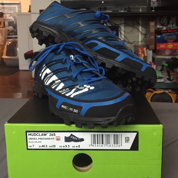 inov-8 Mudclaw 265 Trail Running Shoe
