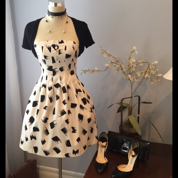 BNWT Adorable Strapless Dress SM by Kaii - Picture 2 of 4