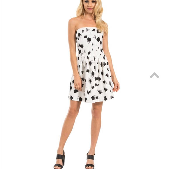 BNWT Adorable Strapless Dress SM by Kaii - Picture 4 of 4