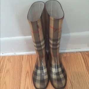 Burberry Rainboots