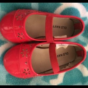 **SOLD** ♥️3 toddler girl shoes♥️