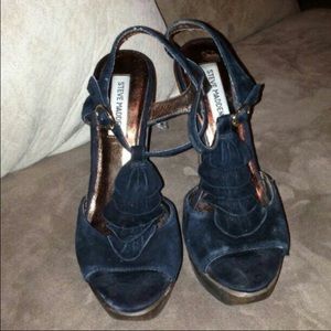 Steve Madden heels suede