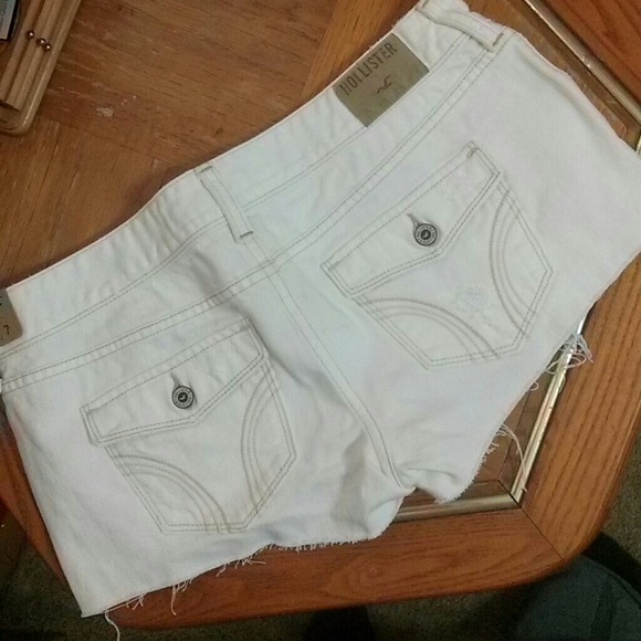 Shorts-Hollister - Picture 2 of 3