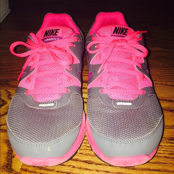 Pink and grey Nike sneakers!