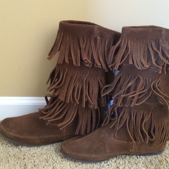 Minnetonka boots