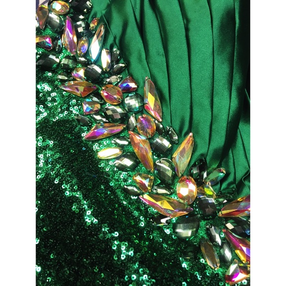 Shiny Green Prom Dress
