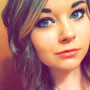 Meet your Posher, Treasure