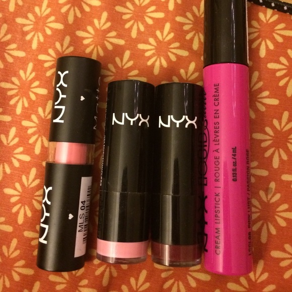 NYX Other - Nyx lip bundle