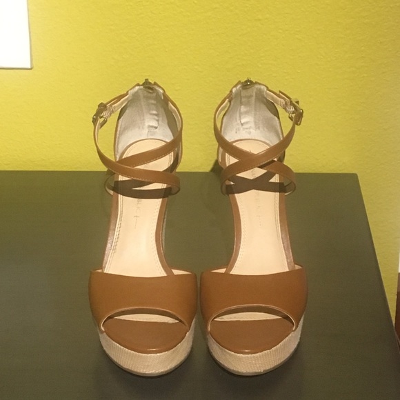 Cognac Wedges