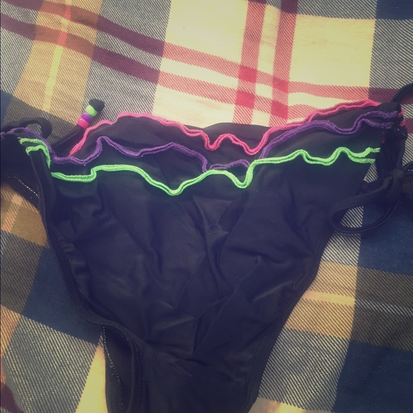 Like new condition, bathing suit bottoms