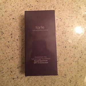 Tarte Amazonian clay foundation