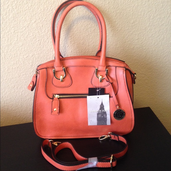 This is a 100% new, never worn London Fog bag.