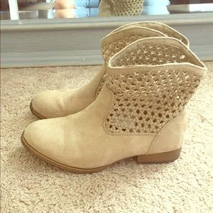 Mossimo faux suede ankle boots