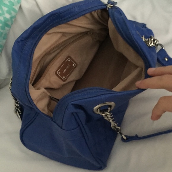 Handbag - Picture 2 of 2