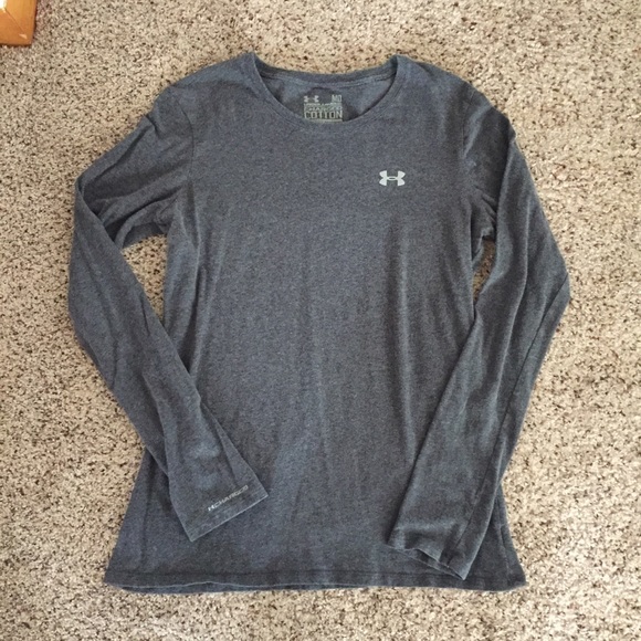 Under Armour Tops - Gray Under Armour Long Sleeve sz. M