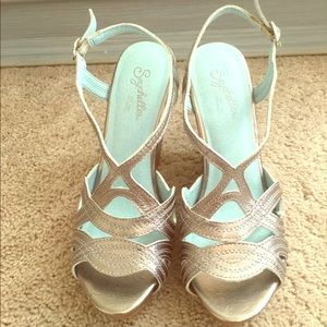 Seychelles pewter wedges