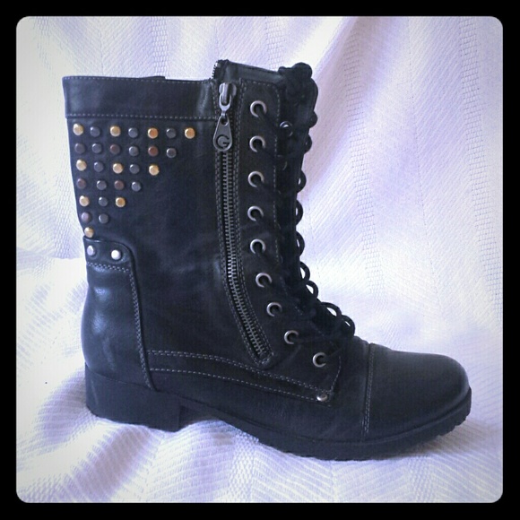 NWOT GUESS COMBAT BOOTS
