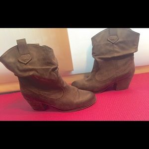 Short Rocket Dog Boots