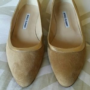 Manolo Blahnik Tan Suede Flats - Tan w/ Gold Trim