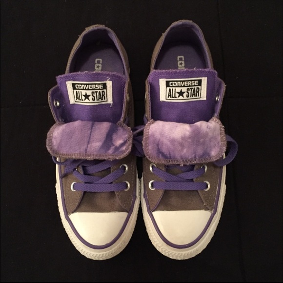 Sneakers 🚫SOLD🚫 - Picture 1 of 4