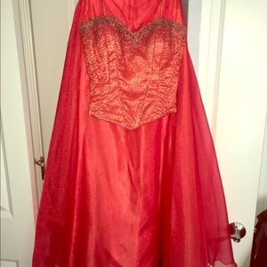 Orange colored two piece prom dress!