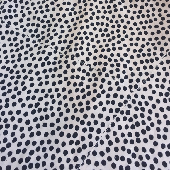 Polka dotted mini skirt - Picture 2 of 2