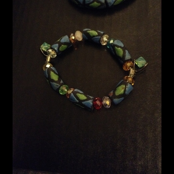 Ghanaian Krobo Bead Bracelet - Picture 3 of 3