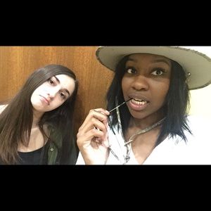 Meet your Posher, Jacqueline