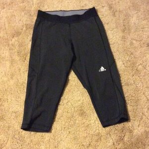 Adidas compression crop pants