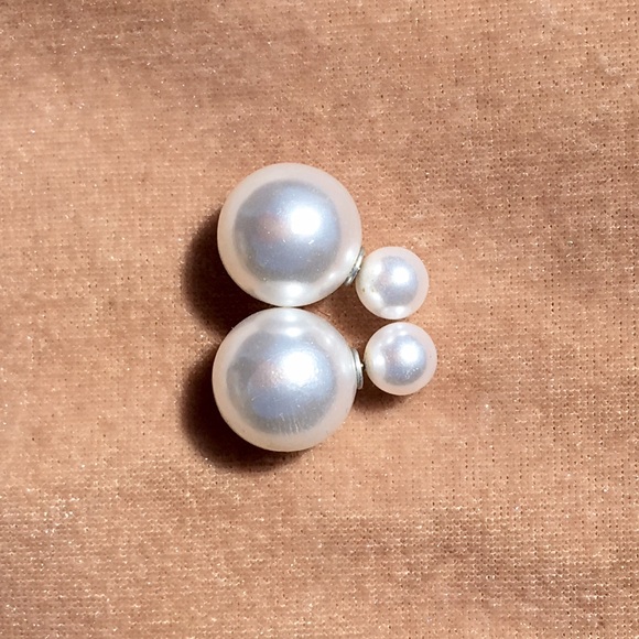 Mirina Collections Double Sided Pearl Earrings.