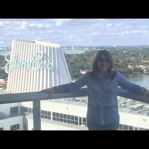 Meet your Posher, Donna