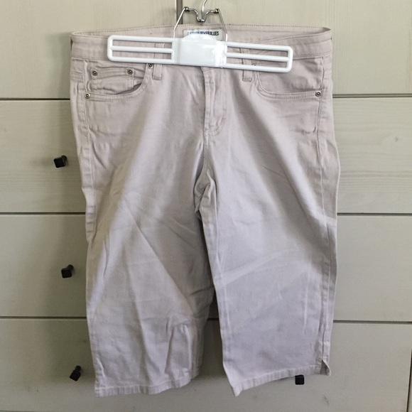 Tan capri pants