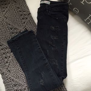 Zara Ripped Jeans