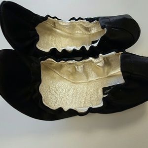 Dolce & Gabbana Satin Flats