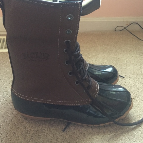 Eastland water resistant lined boots