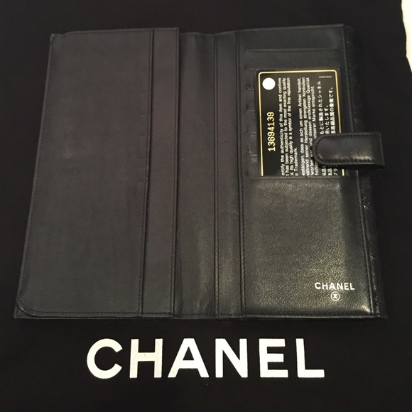 Authentic Chanel Wallet - image 3