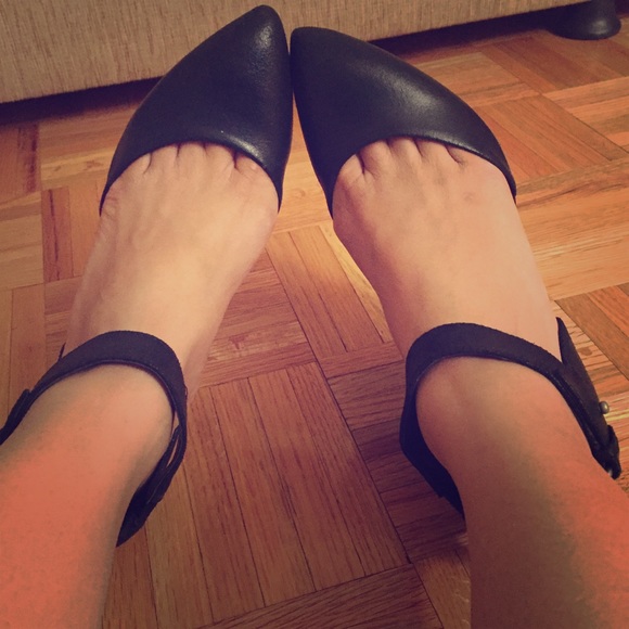 Nine West, Black Wedge Size 7