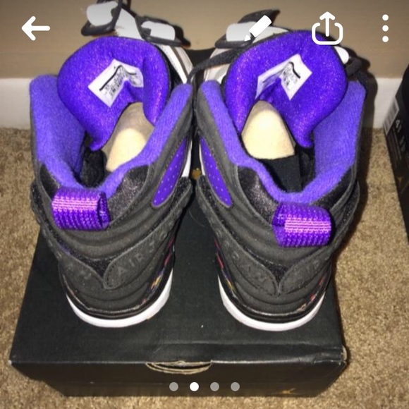 Jordan 8s - Picture 2 of 4