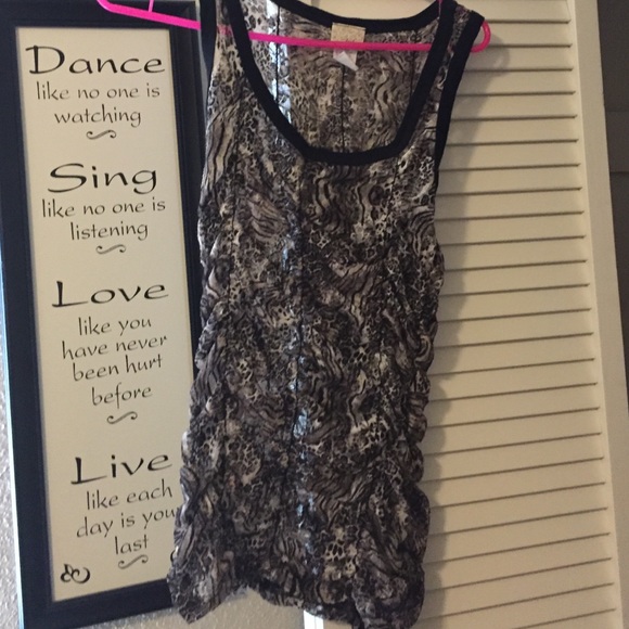 Leopard print tank top