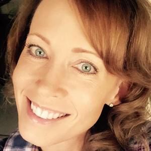 Meet your Posher, Carolyn