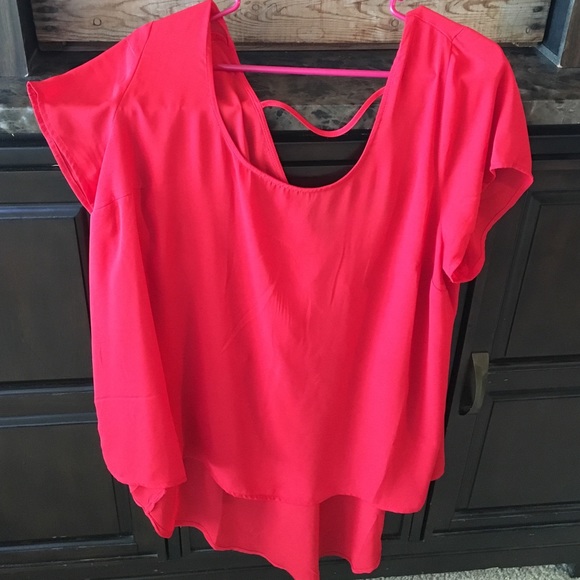 Torid size 1 Hot Red Hi low Blouse