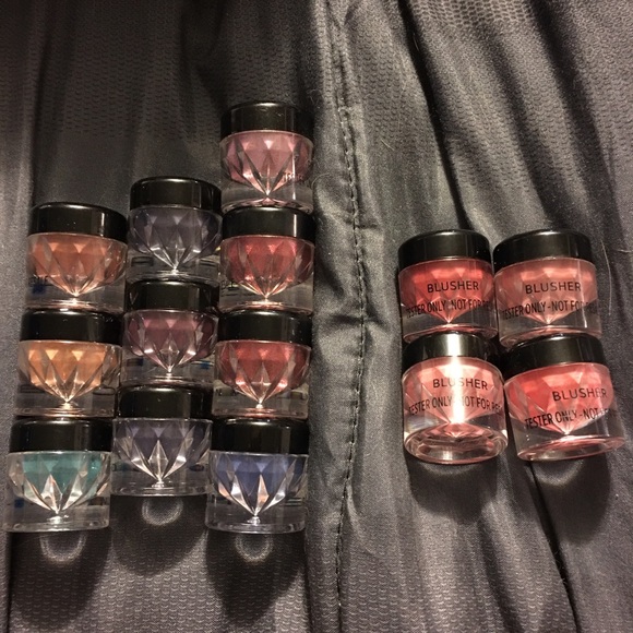 Younique