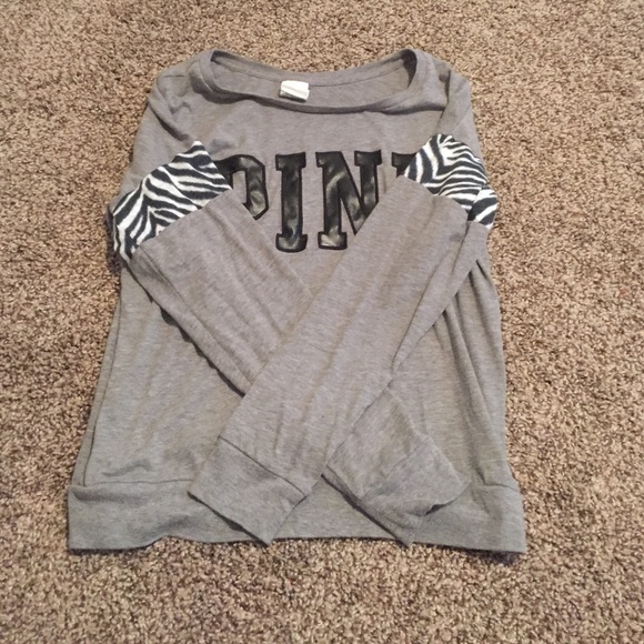 Victoria Secret - Picture 2 of 2