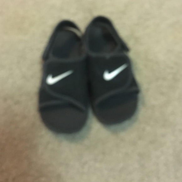 Boys Nike sandals