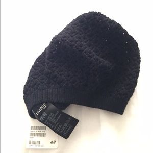 H&M crochet beanie